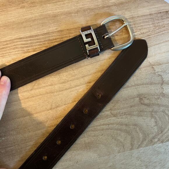 Guess Brown Distressed Genuine Leather Worn in Silver Buckle Belt Size Medium - Picture 8 of 11